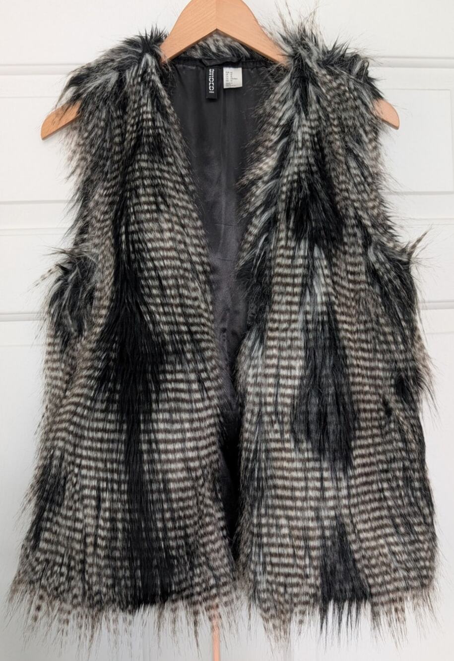 H&M Divided Faux Vest